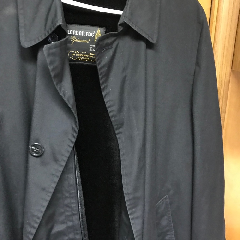 Men’s London Fog Trenchcoat/Raincoat